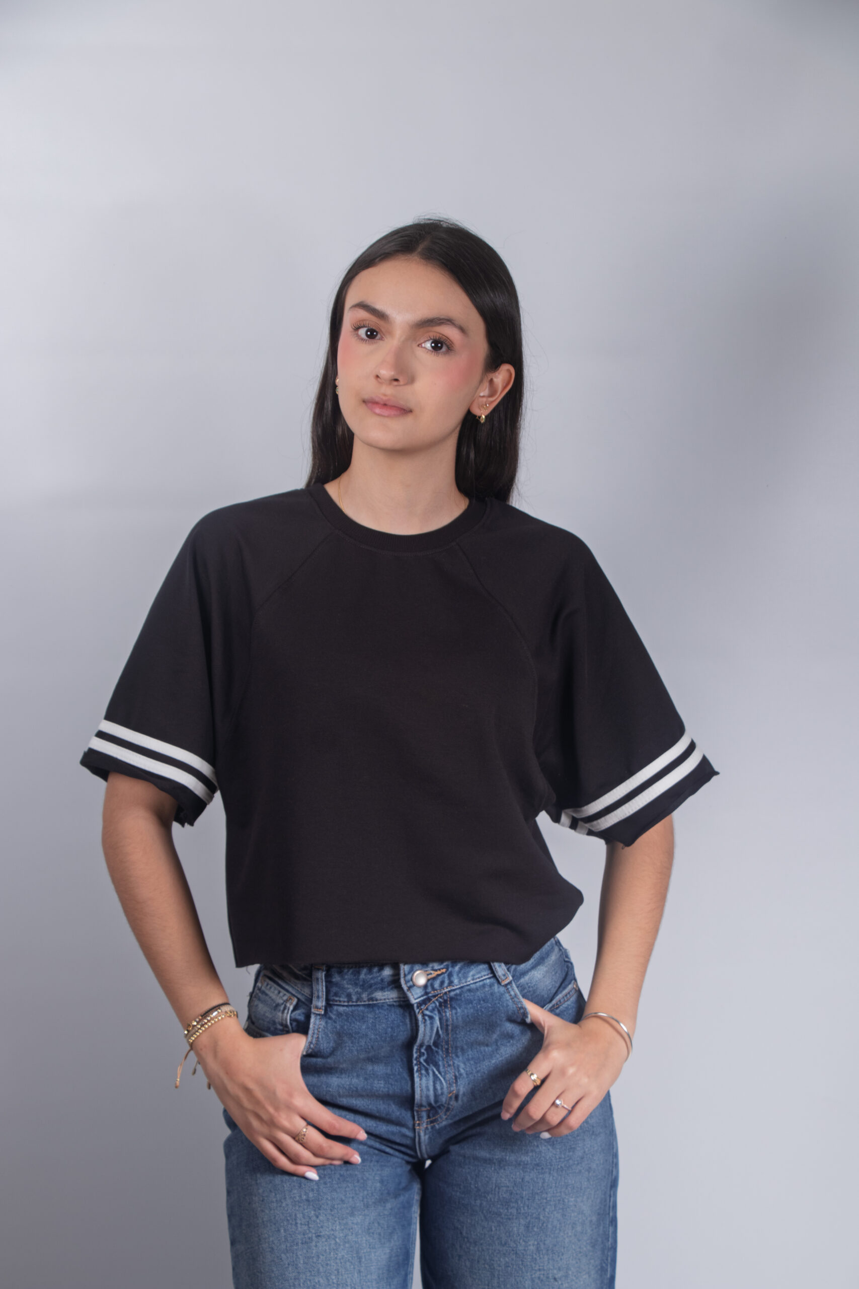 camiseta moon oversize dama negra camiseta moon oversize dama negra
